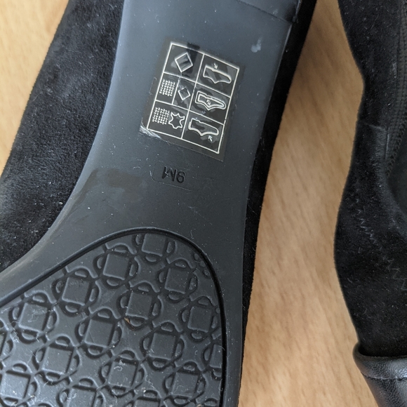 Nine West Suede Pumps - Picture 2 of 3